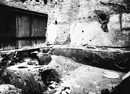 Termopolio di Vetutius Placidus. L’ambiente al momento dello scavo. SSBANP/AF, Neg.A 1255
